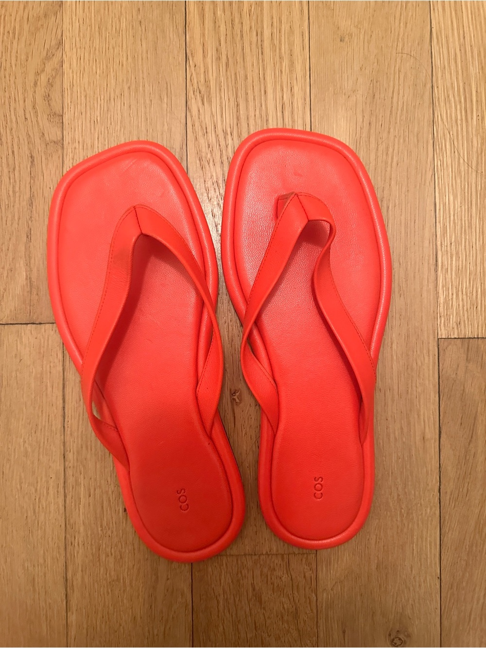 COS Red Flip Flop Thong Slide Sandals Fits Size Women 9